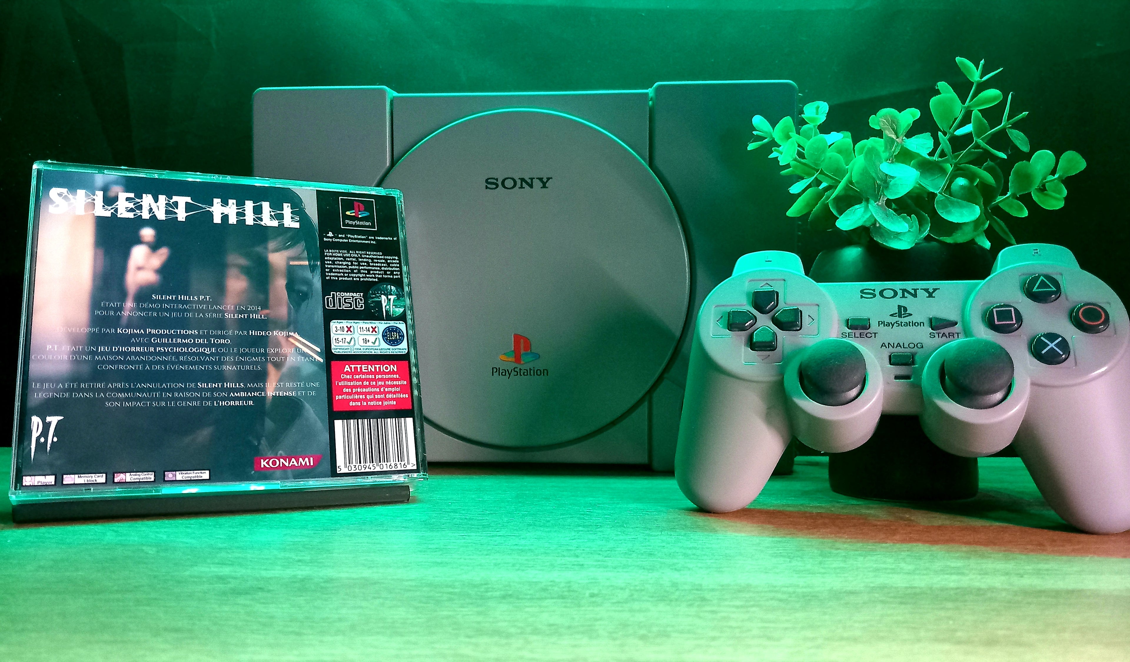 Boîtier Silent Hill P.T. - Face avant rapprochée
