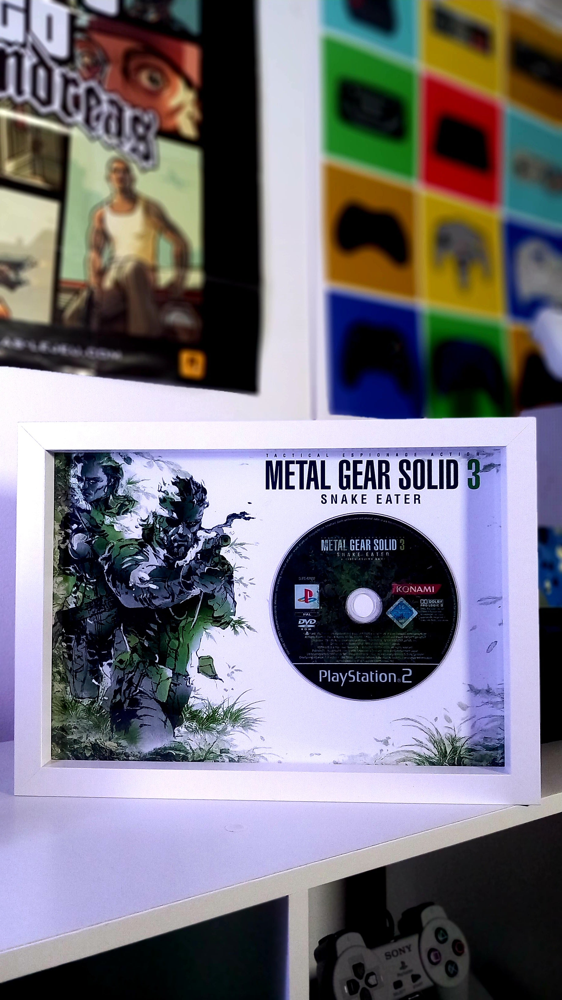 Cadre décoratif Metal Gear Solid 3 Snake Eater PS2 – Naked Snake Konami
