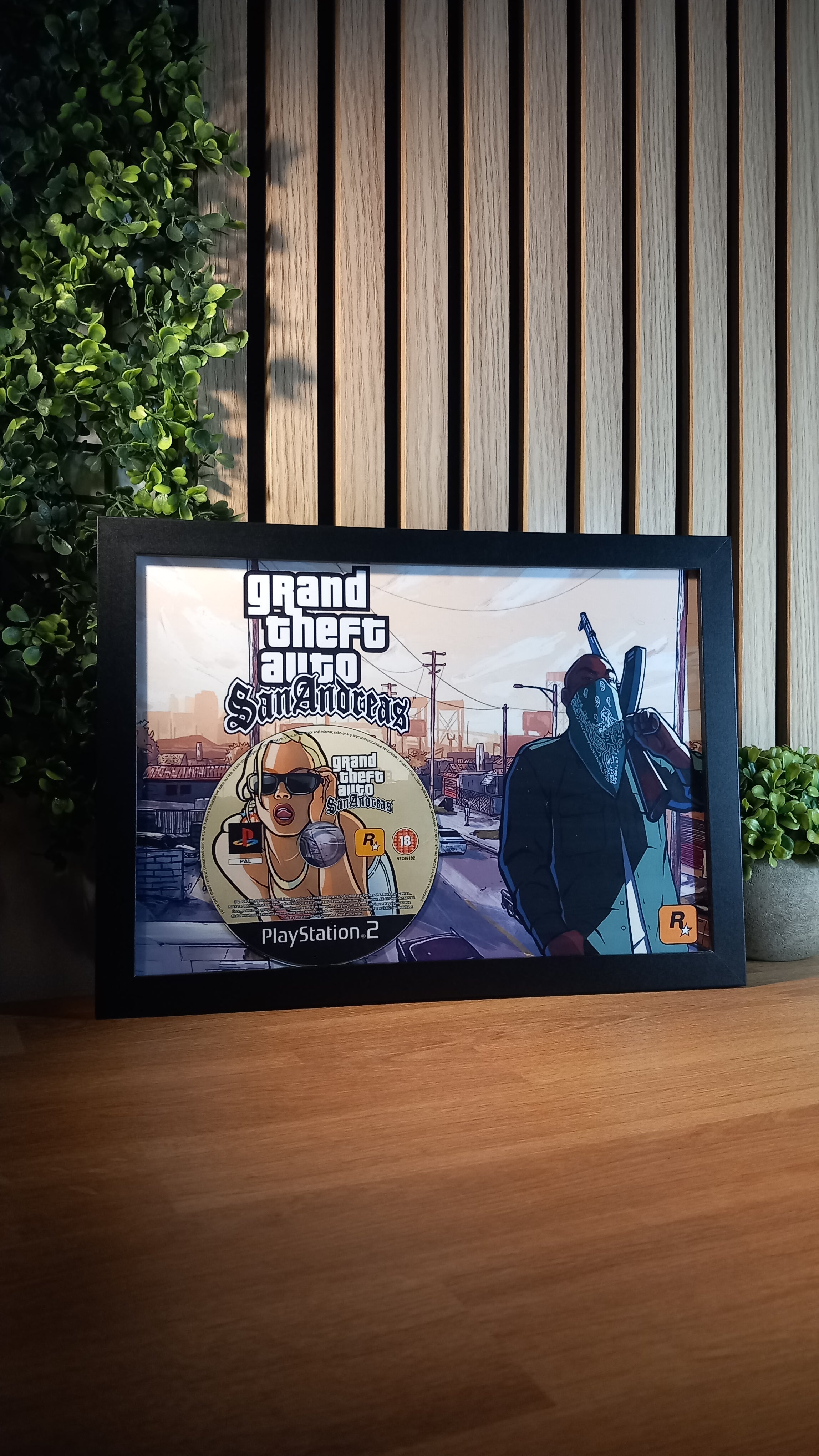 Cadre décoratif GTA San Andreas PS2 – CJ Los Santos Rockstar Games DVD