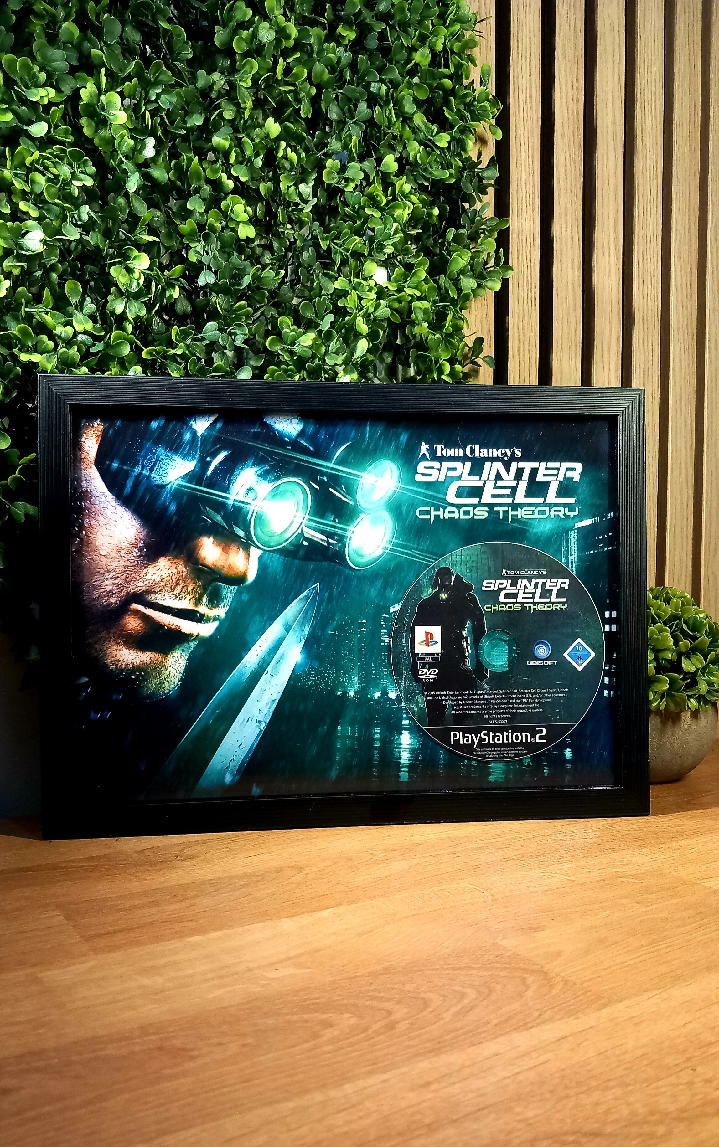 Cadre décoratif Splinter Cell Chaos Theory PS2 – Sam Fisher lunettes vision nocturne Ubisoft